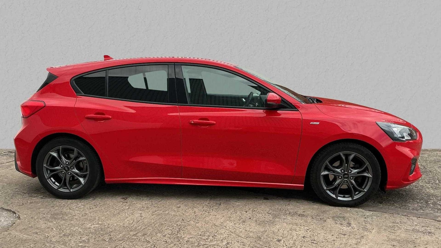 Used Ford Focus 2018 for sale - 75944373: Photo 5