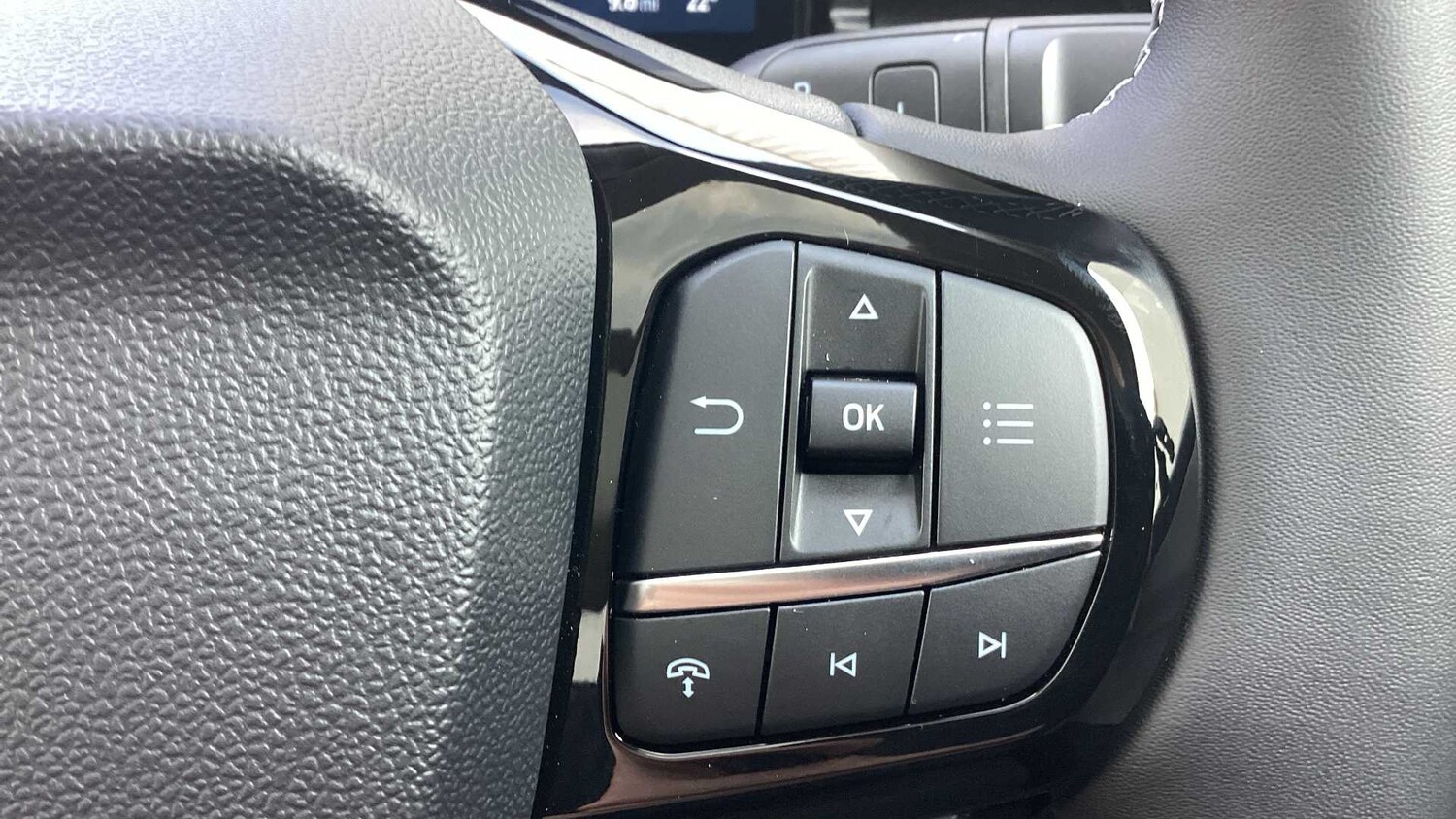 Used Ford Puma 2025 for sale - 77943323: Photo 27