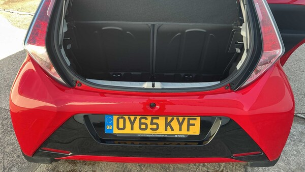 Used Toyota AYGO 2015 for sale - 76316136: Photo 13