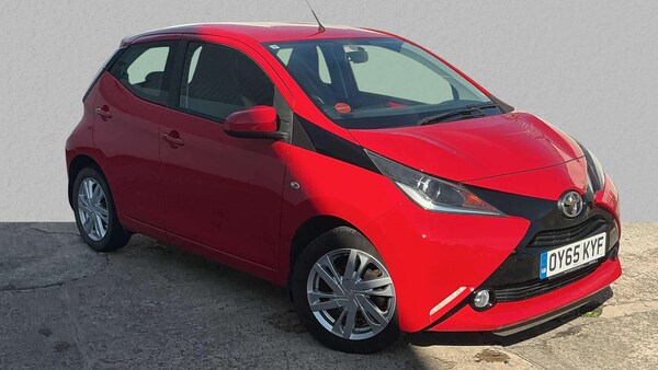 Used Toyota AYGO 2015 for sale - 76316136: Photo 1