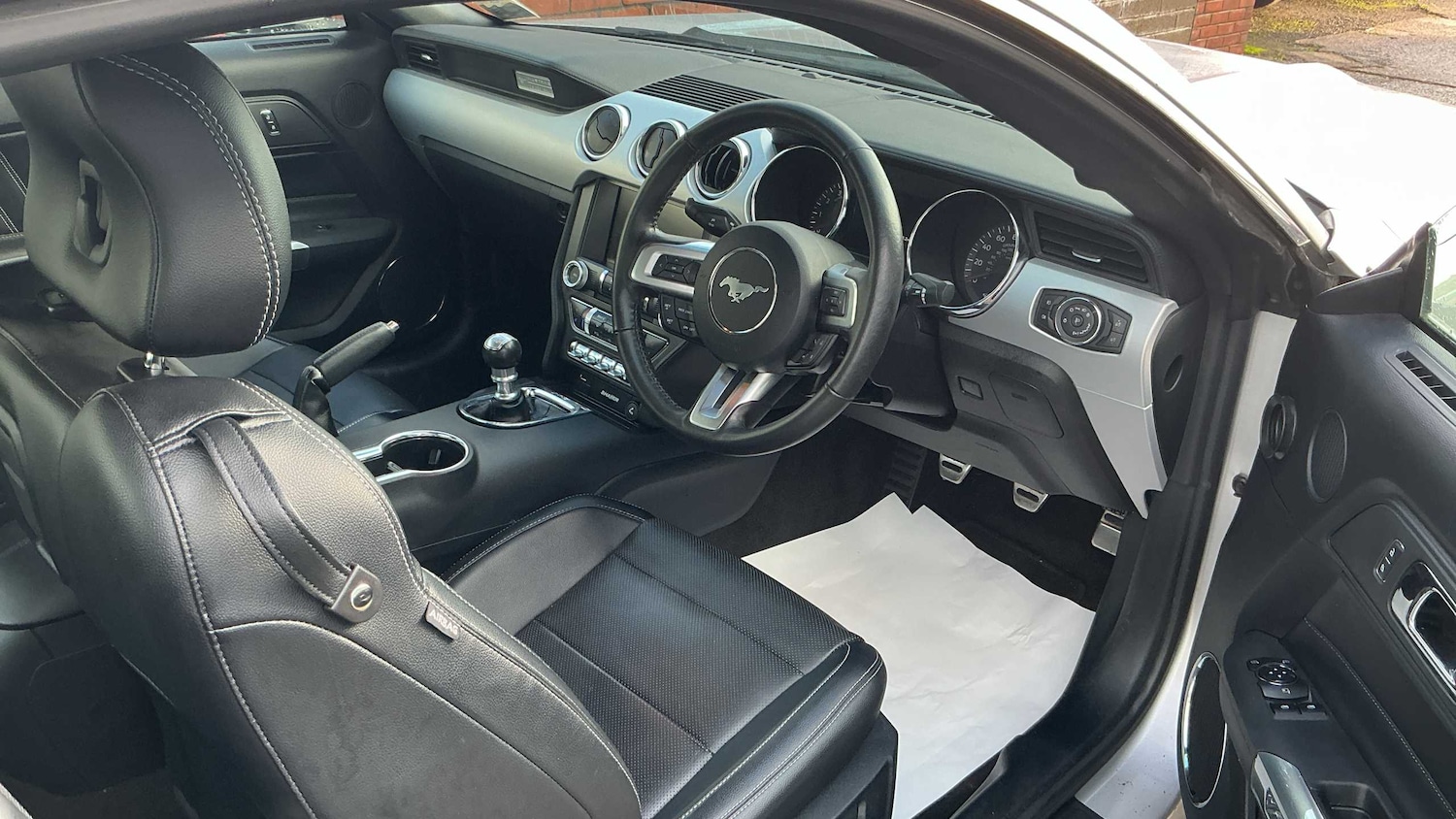 Used Ford Mustang 2016 for sale - 76902331: Photo 10