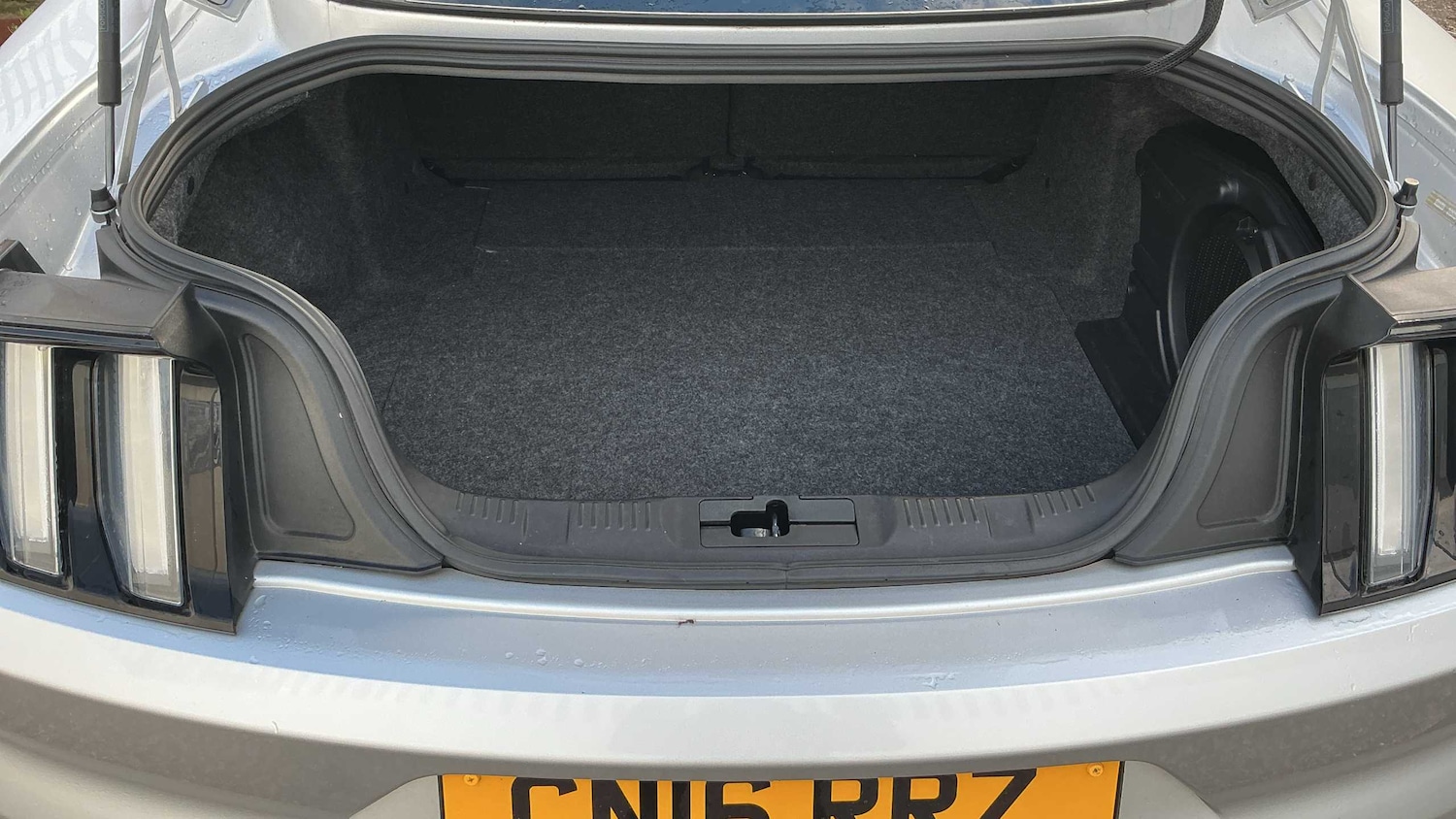 Used Ford Mustang 2016 for sale - 76902331: Photo 7