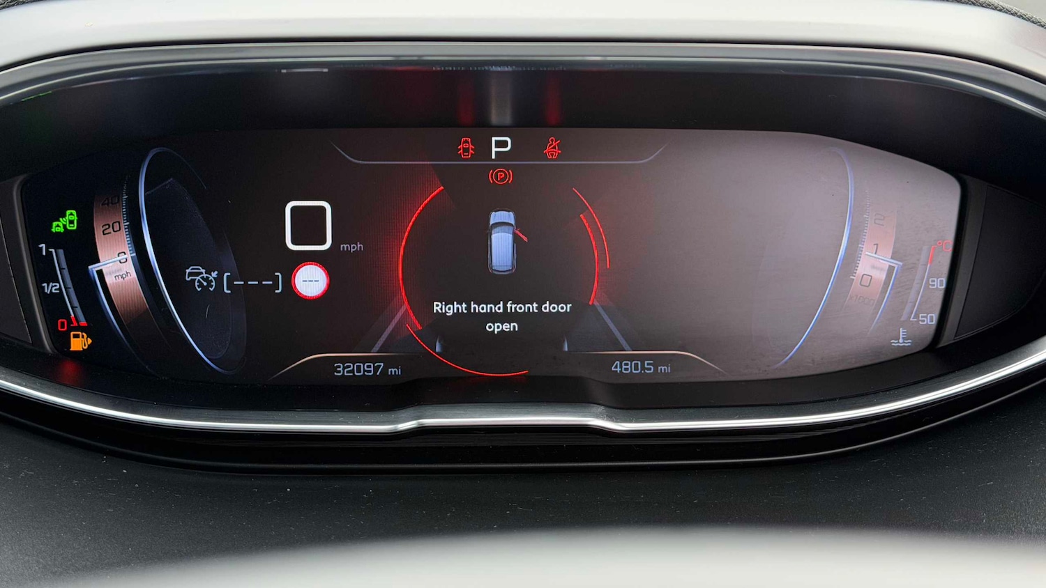 Used Peugeot 3008 2018 for sale - 78063857: Photo 16