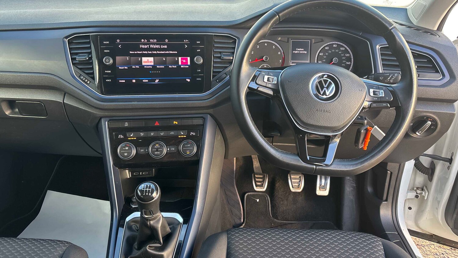 Used Volkswagen T-Roc 2020 for sale - 76610478: Photo 15