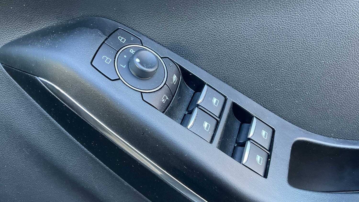 Used Ford Puma 2023 for sale - 76126025: Photo 29