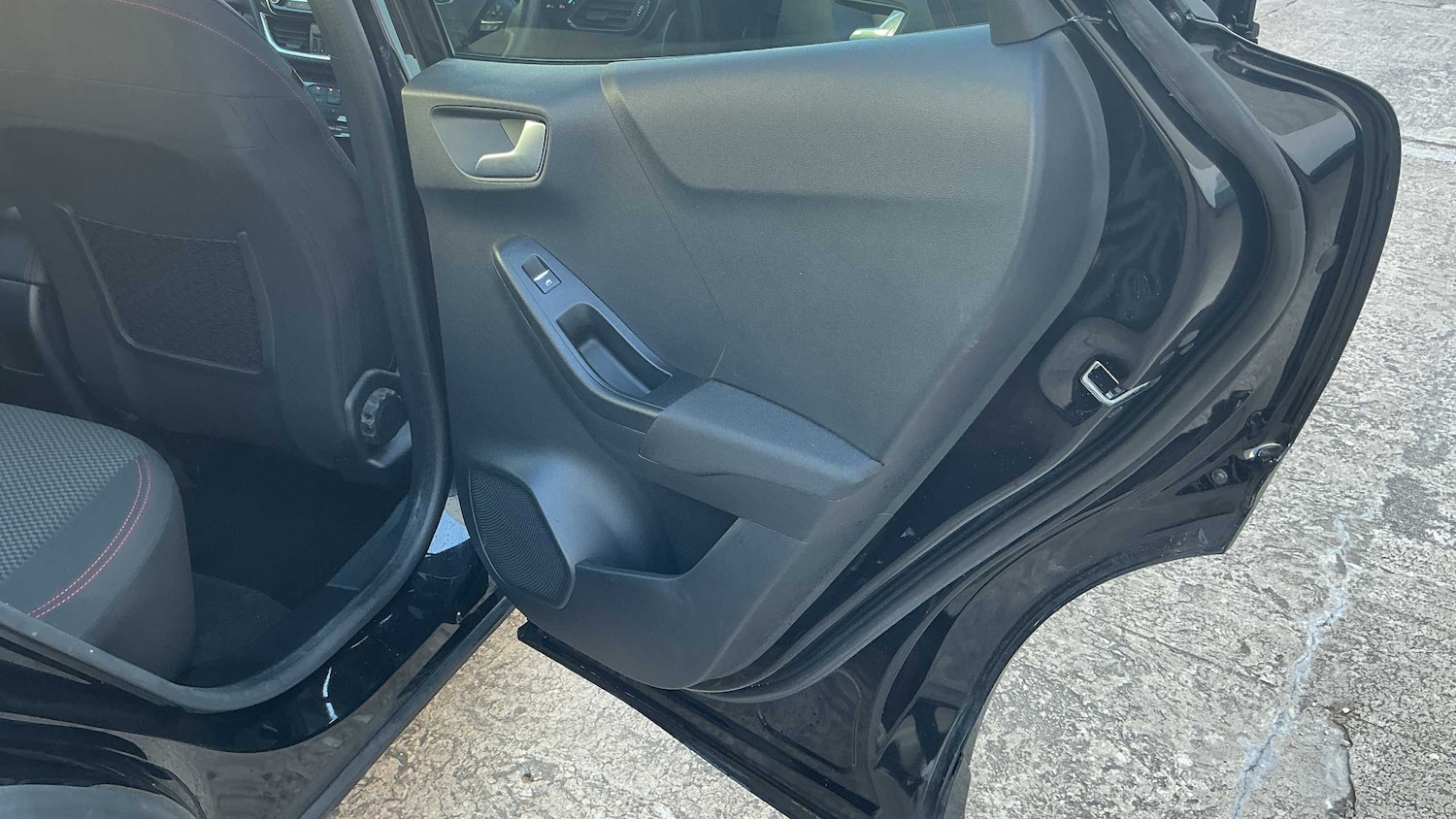 Used Ford Puma 2023 for sale - 76126025: Photo 31