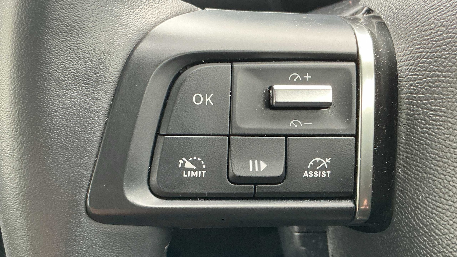 Used Citroen C4 2023 for sale - 76718086: Photo 19