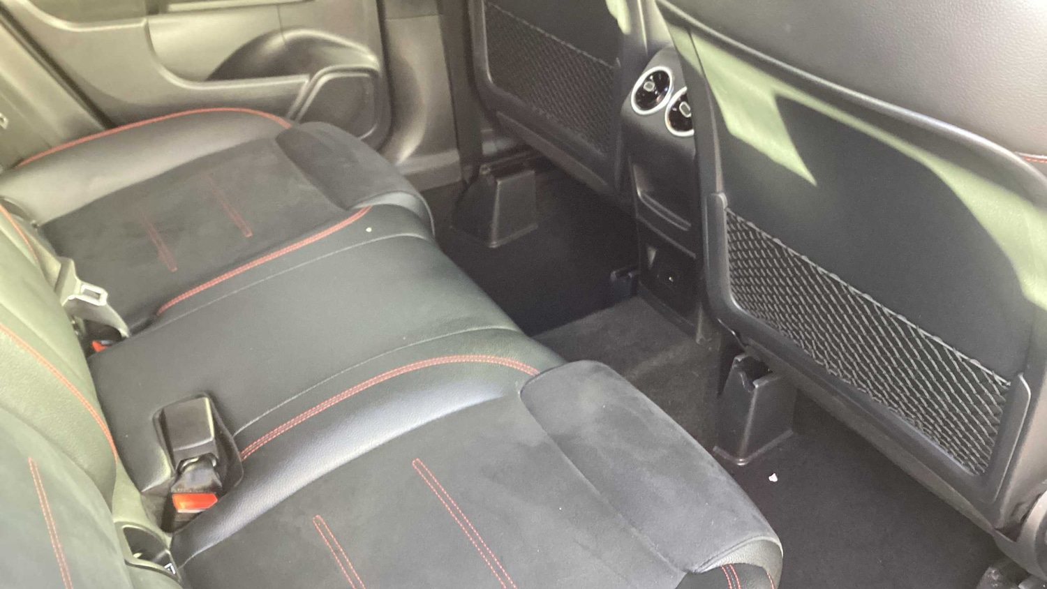 Used Mercedes-Benz GLA 2021 for sale - 76351741: Photo 14