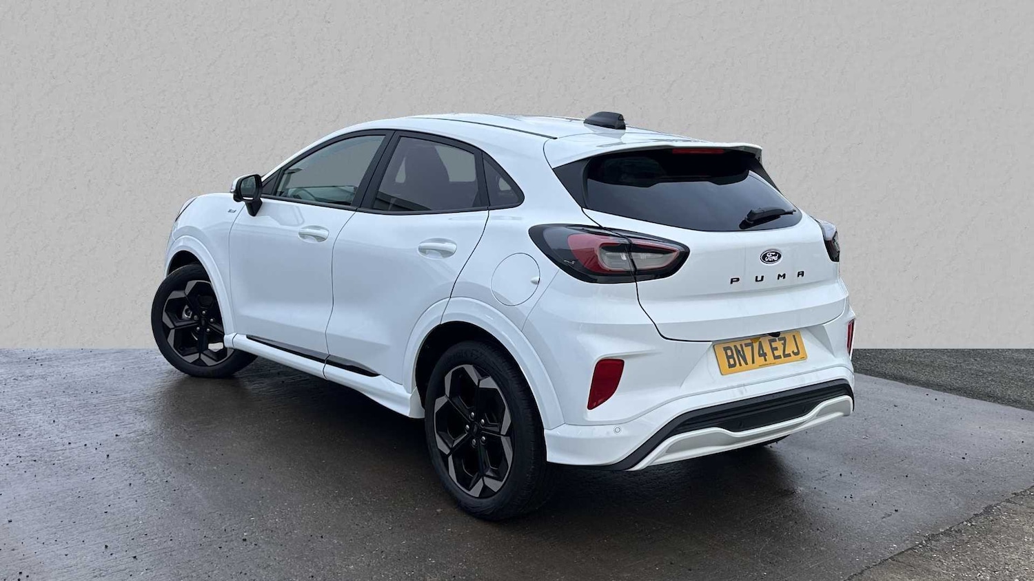 Used Ford Puma 2024 for sale - 76842833: Photo 2