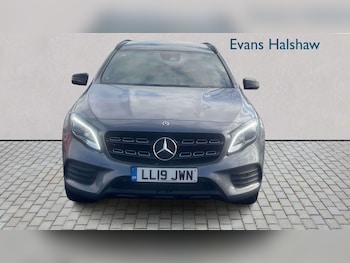 Used Mercedes-Benz GLA 2019 for sale - 79524009: Photo