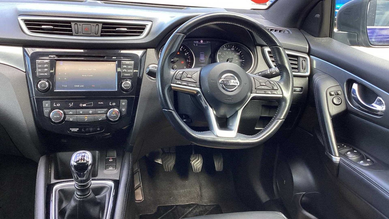 Used Nissan Qashqai 2018 for sale - 75812539: Photo 15