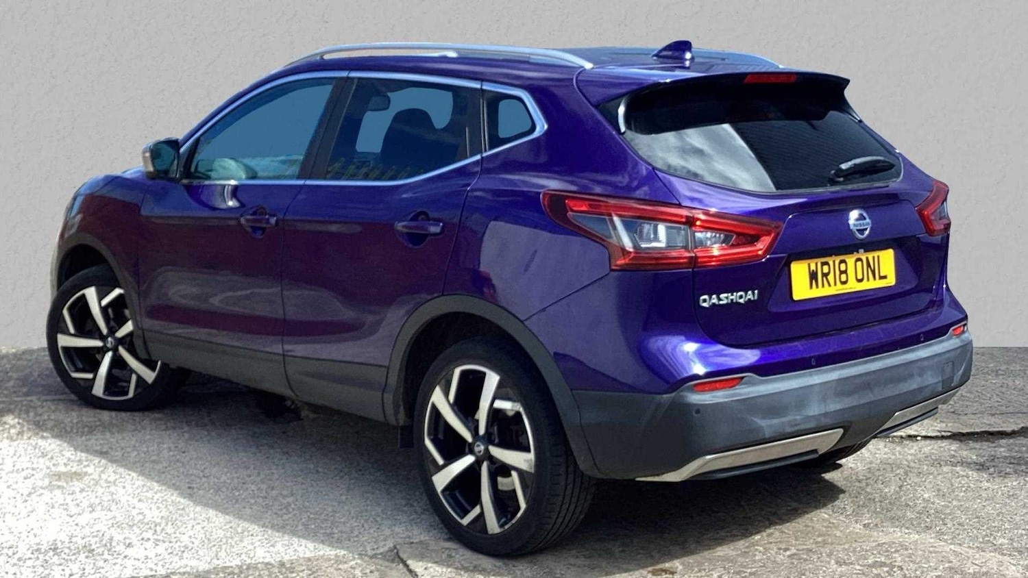 Used Nissan Qashqai 2018 for sale - 75812539: Photo 3