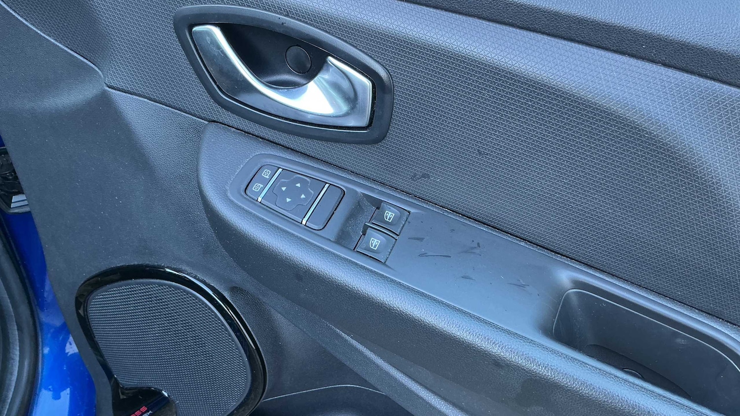 Used Renault Clio 2018 for sale - 77112310: Photo 10