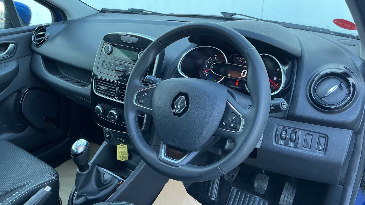 Used Renault Clio 2018 for sale - 77112310: Photo 8