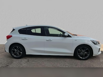 Used Ford Focus 2019 for sale - 76087974: Photo