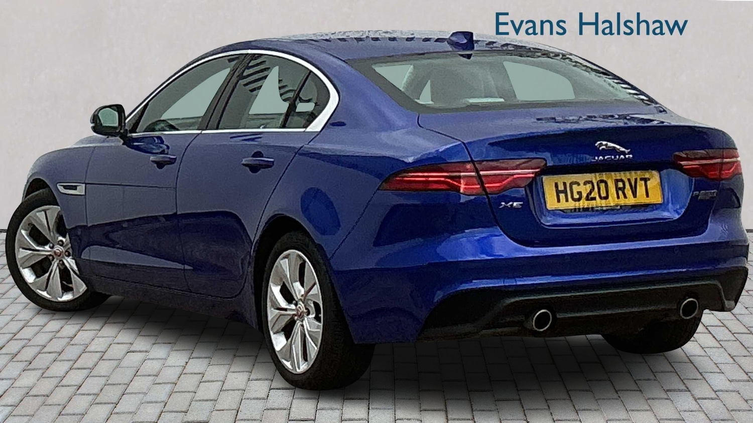 Used Jaguar XE 2020 for sale - 76576023: Photo 3