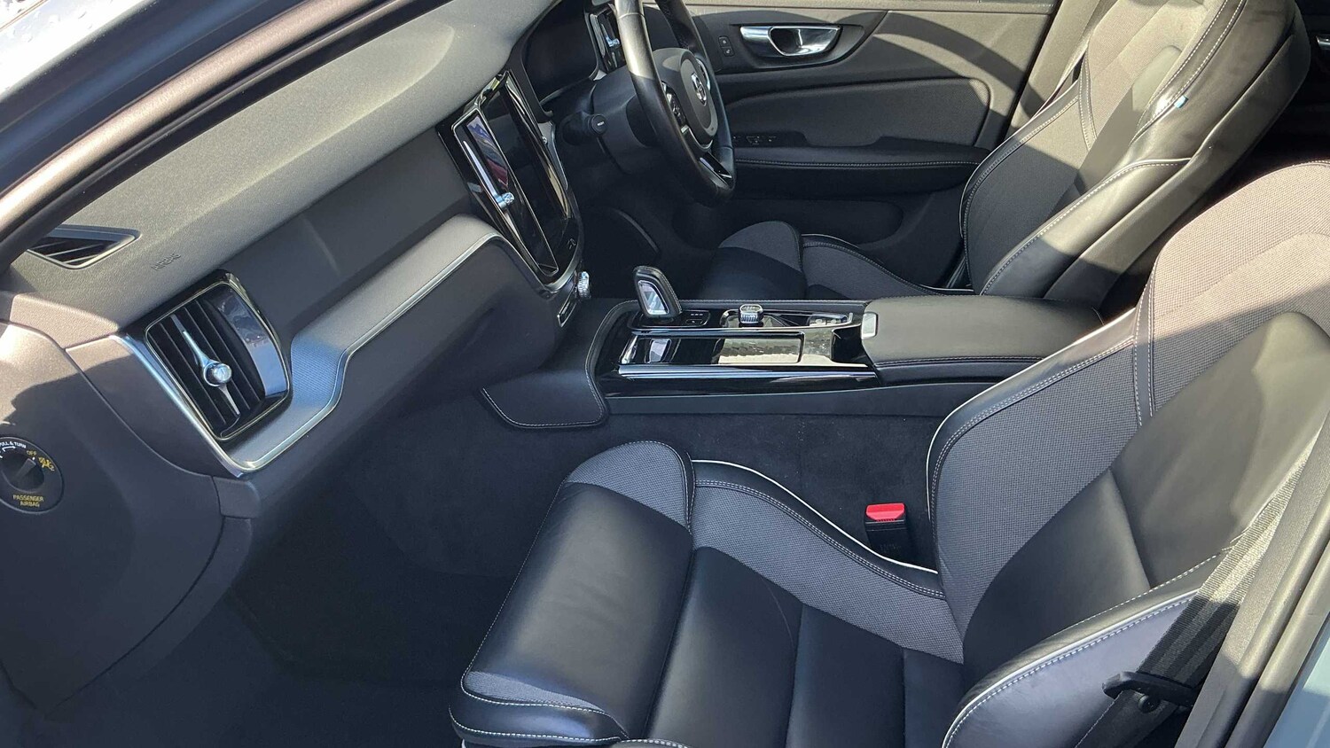 Used Volvo V60 2021 for sale - 77281912: Photo 16