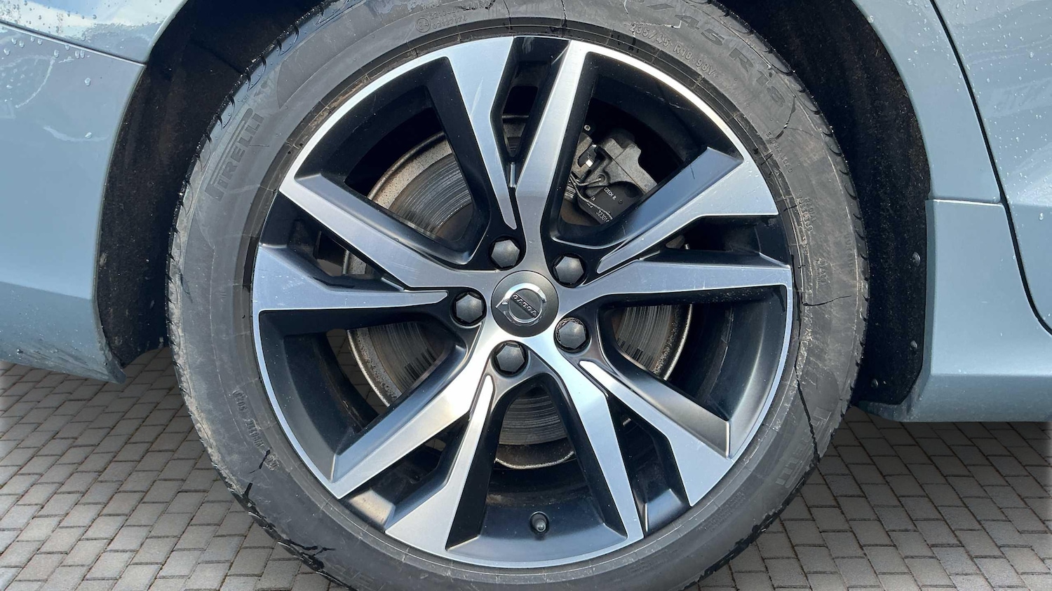 Used Volvo V60 2021 for sale - 77281912: Photo 6