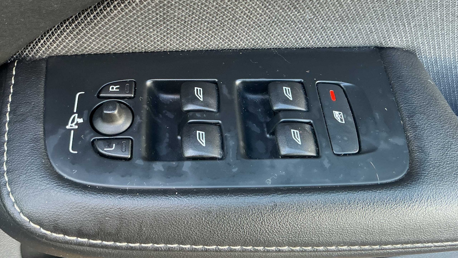 Used Volvo V60 2021 for sale - 77281912: Photo 8