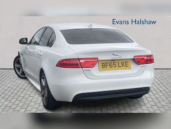 Used Jaguar XE 2015 for sale - 79834039: Photo
