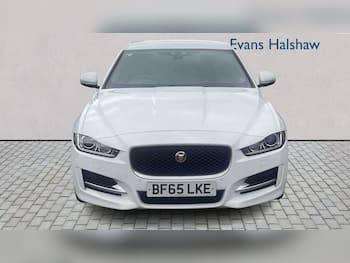 Used Jaguar XE 2015 for sale - 79834039: Photo