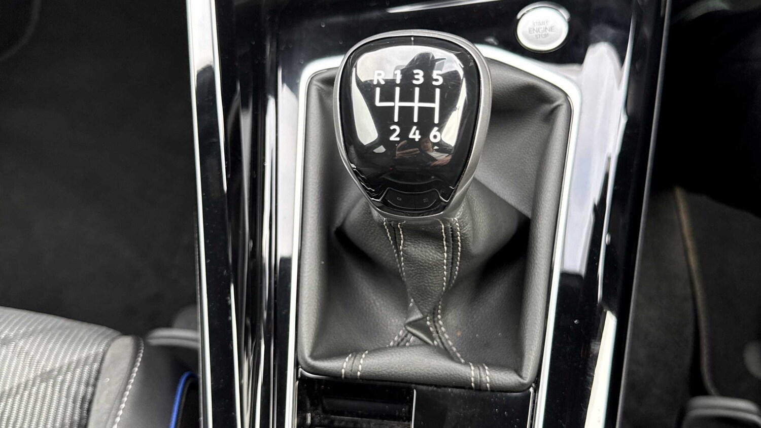 Used Volkswagen Golf 2024 for sale - 76718140: Photo 21