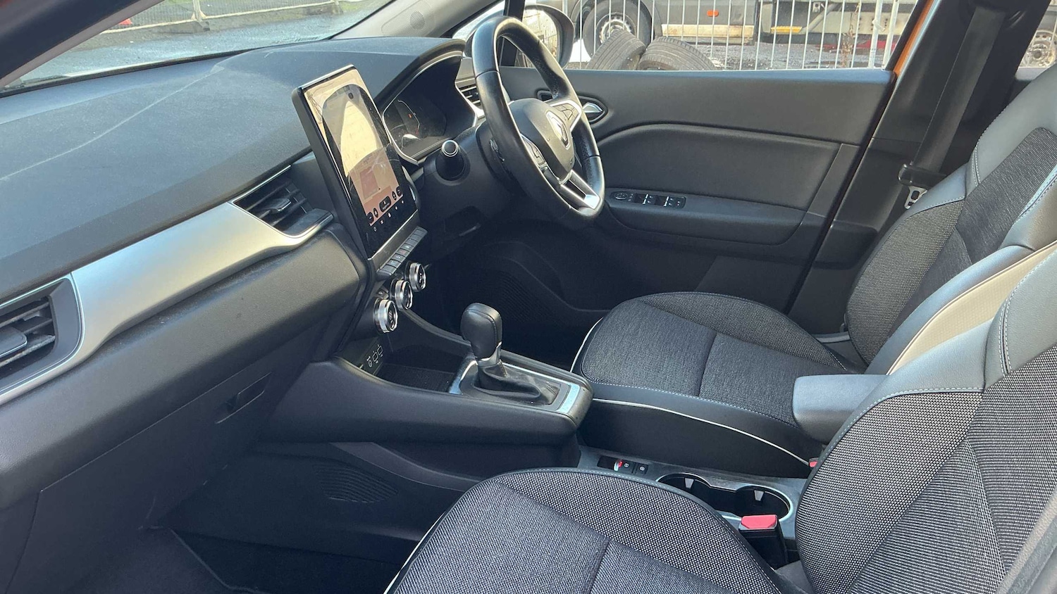 Used Renault Captur 2020 for sale - 76789244: Photo 16