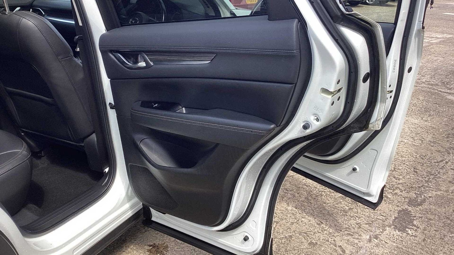 Used Mazda CX-5 2018 for sale - 76529217: Photo 30