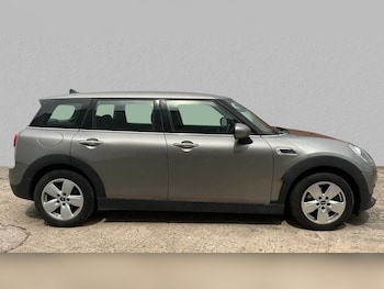 Used MINI Clubman 2018 for sale - 75813489: Photo