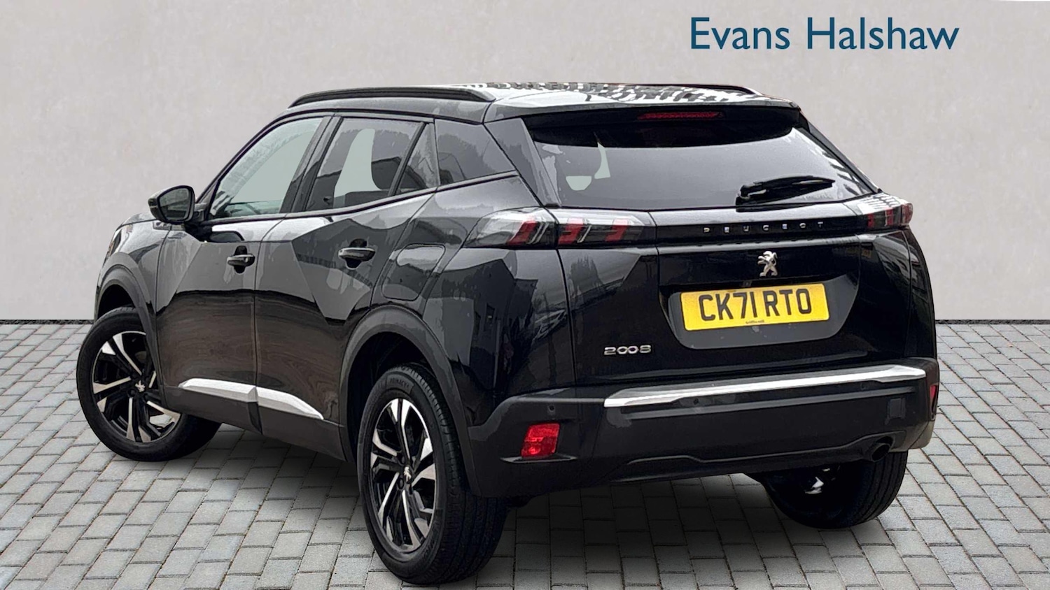 Used Peugeot 2008 for sale - 77219575: Photo 2