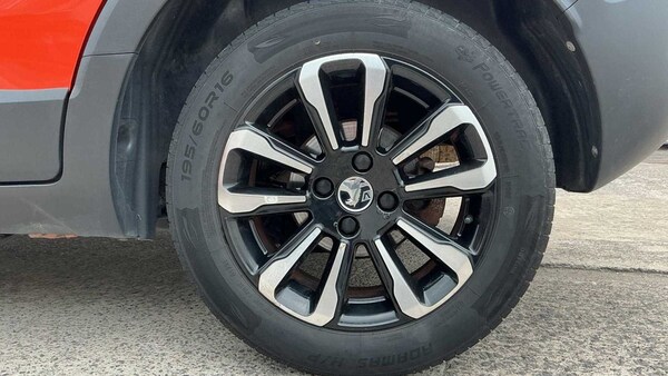 Used Vauxhall Crossland 2021 for sale - 76272202: Photo 11