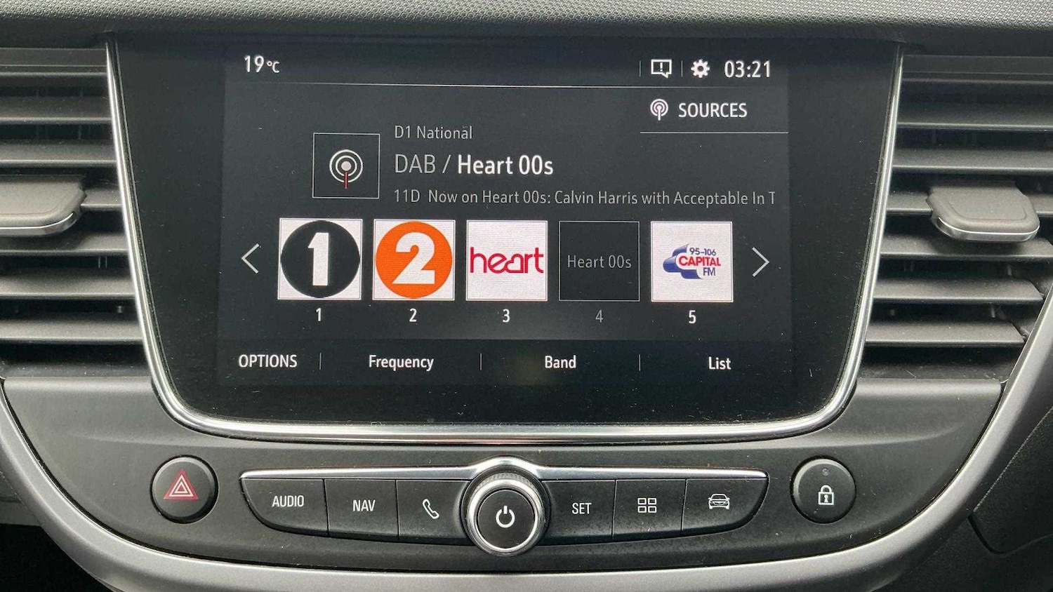 Used Vauxhall Crossland 2021 for sale - 76272202: Photo 19