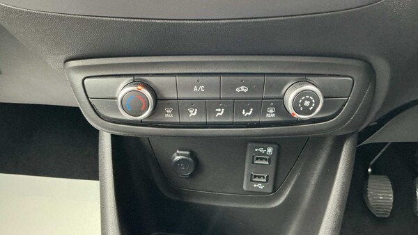 Used Vauxhall Crossland 2021 for sale - 76272202: Photo 23