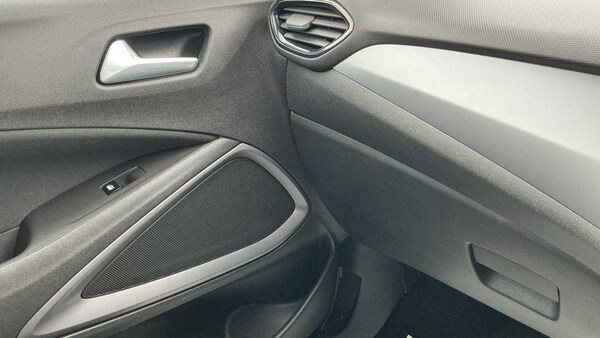 Used Vauxhall Crossland 2021 for sale - 76272202: Photo 31