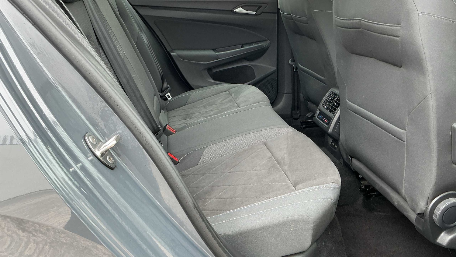 Used Volkswagen Golf 2020 for sale - 76316139: Photo 16