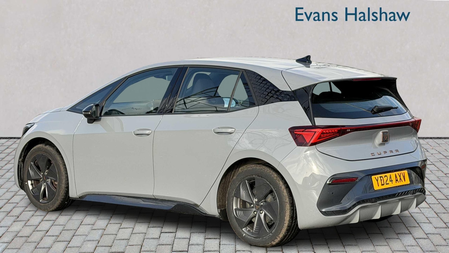 Used Cupra Born 2024 for sale - 76827706: Photo 2