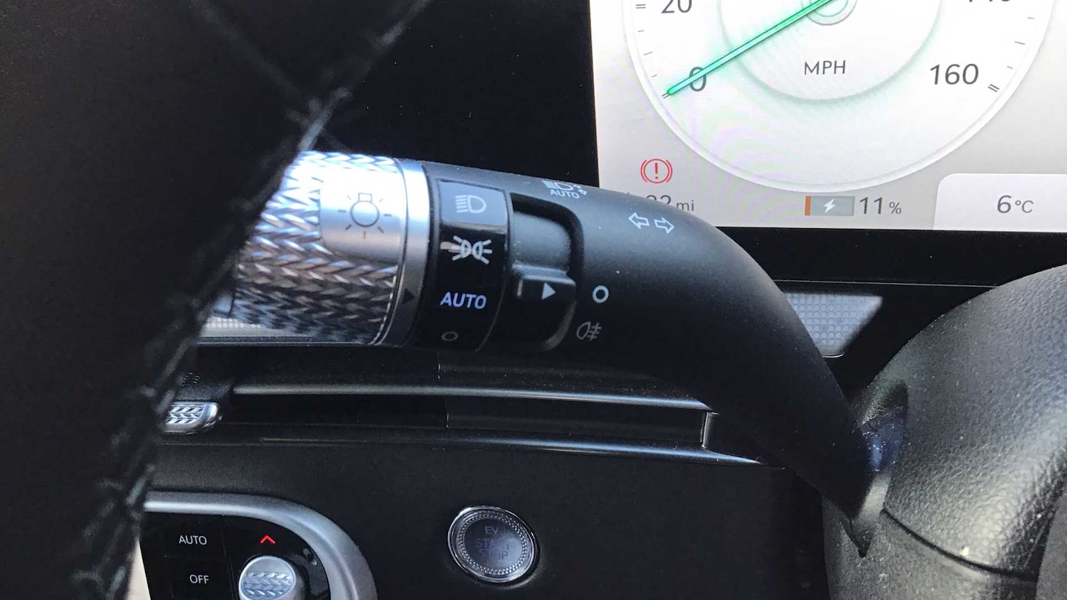 Used Genesis GV60 2023 for sale - 75812330: Photo 25