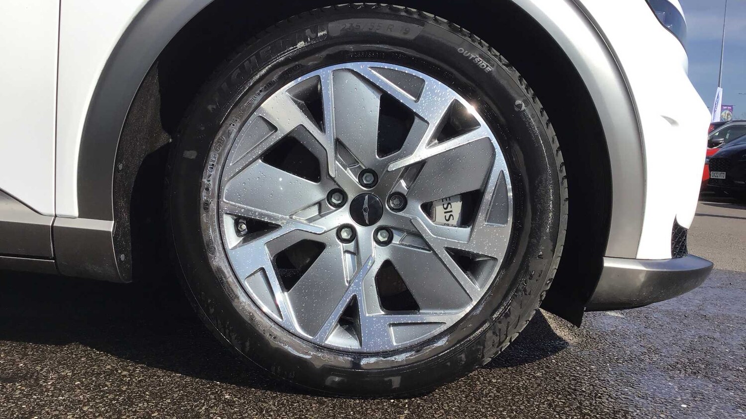 Used Genesis GV60 2023 for sale - 75812330: Photo 8