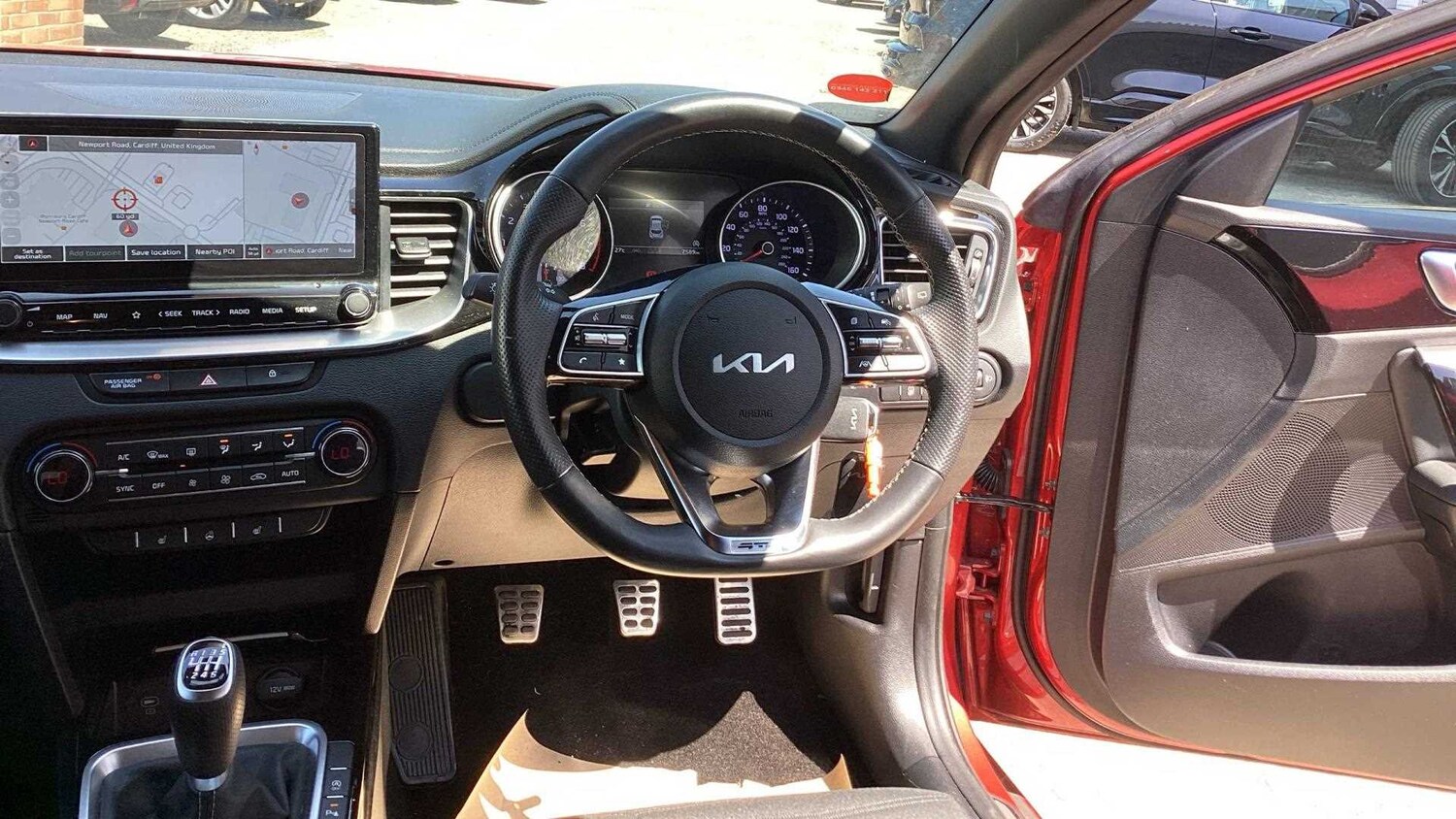 Used Kia XCeed 2023 for sale - 75813472: Photo 15