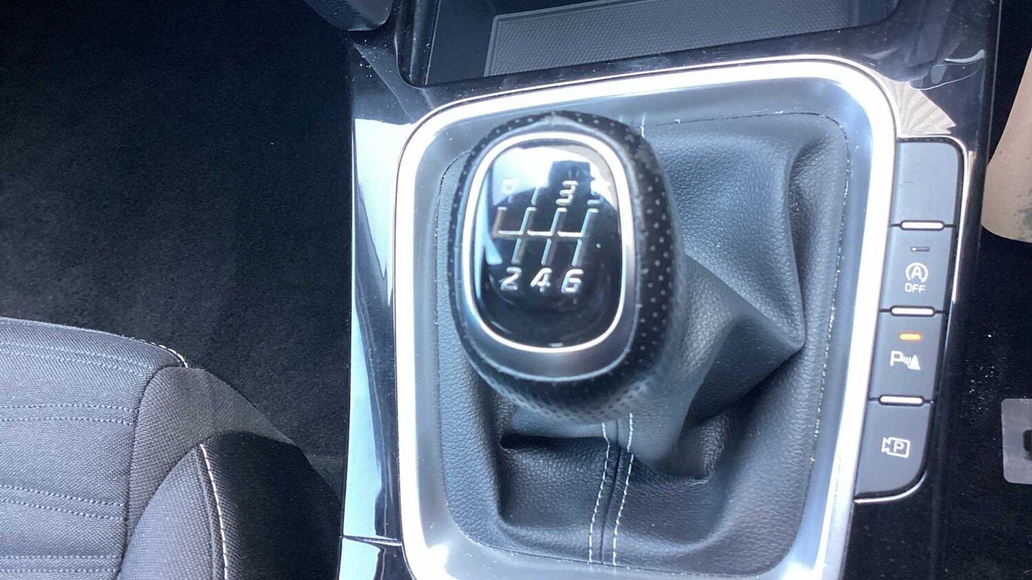 Used Kia XCeed 2023 for sale - 75813472: Photo 23