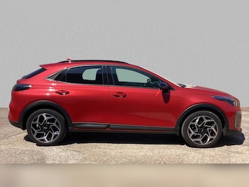 Used Kia XCeed 2023 for sale - 75813472: Photo