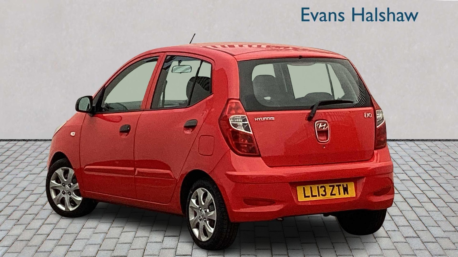 Used Hyundai i10 2013 for sale - 76524036: Photo 2