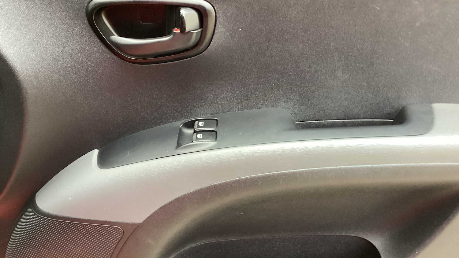 Used Hyundai i10 2013 for sale - 76524036: Photo 9