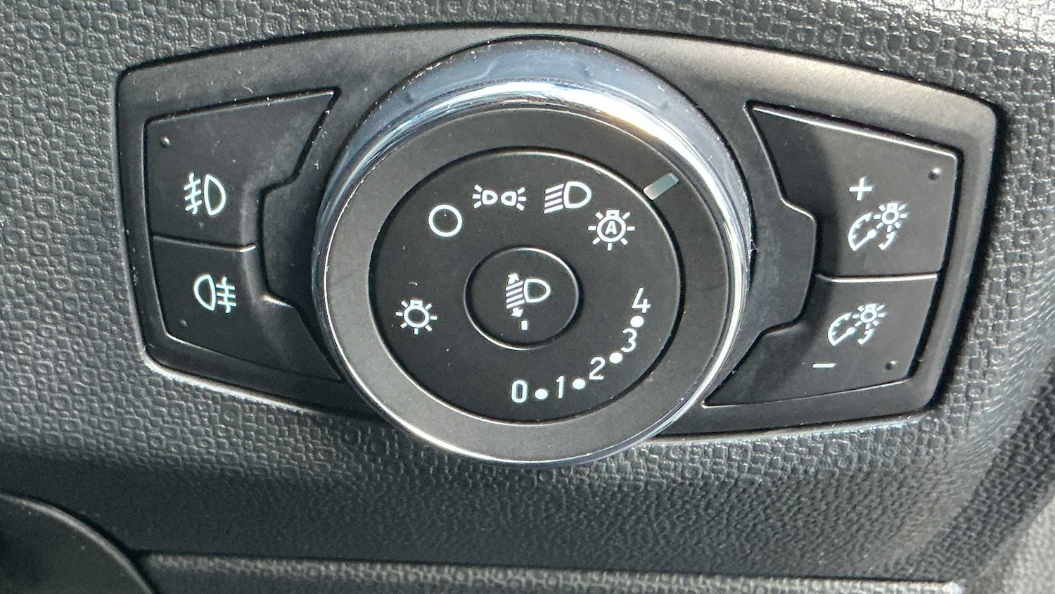 Used Ford Ecosport 2023 for sale - 76827654: Photo 19