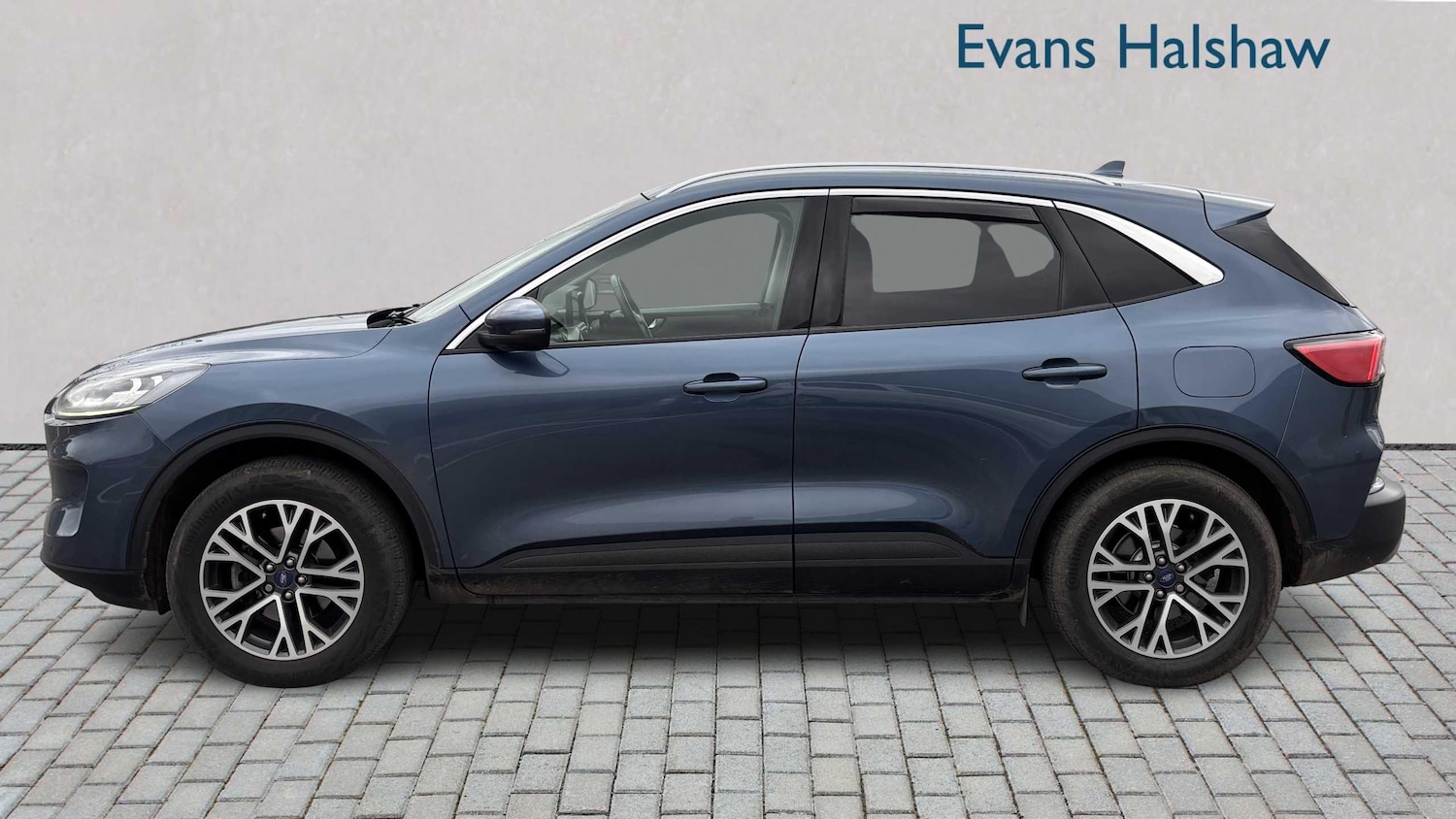 Used Ford Kuga 2021 for sale - 77429102: Photo 4