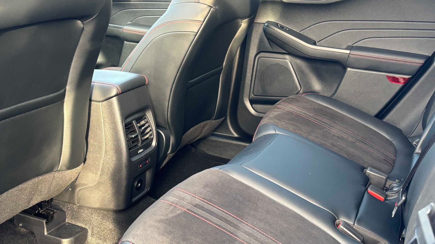 Used Ford Kuga 2025 for sale - 78037451: Photo 11