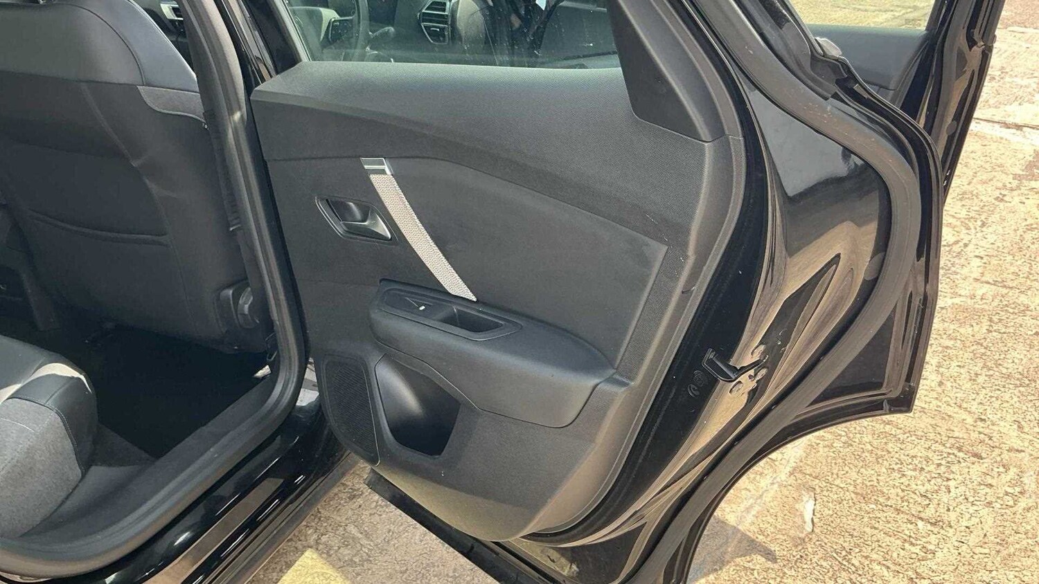 Used Citroen C4 2022 for sale - 75813289: Photo 31