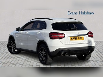 Used Mercedes-Benz GLA 2018 for sale - 77726786: Photo