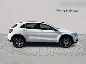 Used Mercedes-Benz GLA 2018 for sale - 77726786: Photo