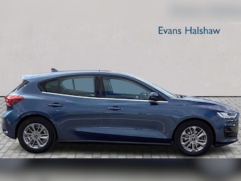 Used Ford Focus 2023 for sale - 79051607: Photo